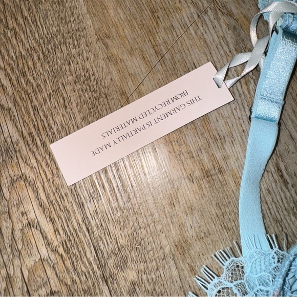 New Victoria's Secret Unlined Lace - Up Corset Top Dream Angels Size Small DD - Picture 12 of 14